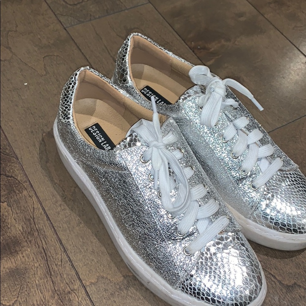 Metallic silver snakeskin platform sneakers